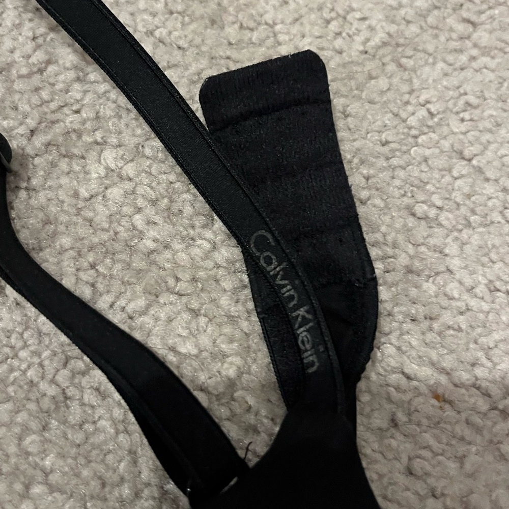 Calvin Klein bra - Picture 2 of 3